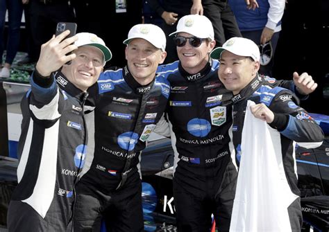 Wayne Taylor obliterates Rolex 24 field without his sons